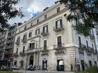 Appartamento in Vendita a Bari, 816'000€, 200 m²