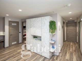 Ufficio in Vendita a Collegno, 269'000€, 210 m²