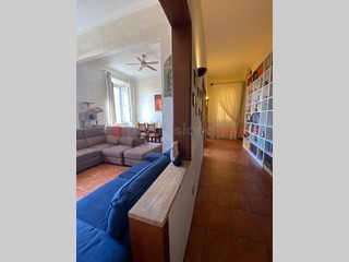 Appartamento in Vendita a Livorno, 229'000&euro;, 160 m²