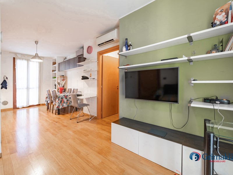 Trilocale in Vendita a Milano, 198'000€, 75 m²