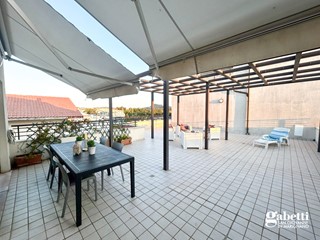 Trilocale in Vendita a Gabicce Mare, 398'000€, 128 m², arredato