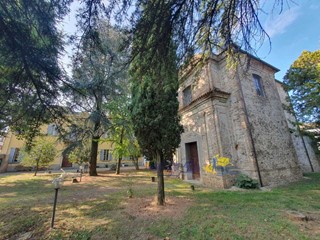 Casa Semi Indipendente in Vendita a Langhirano, 610'000&euro;, 698 m²