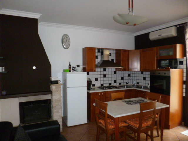 Casa Indipendente in Affitto a Ragusa, zona Centro cittÃ, 350€, 80 m², arredato, con Box