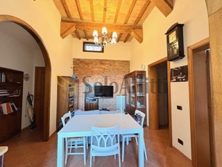 Bilocale in Affitto a Siena, zona Fuori Porta Camollia, 800€, 70 m², arredato