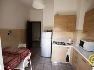 Stanza in Affitto a Cesena, zona Centrale, 330€, 12 m², arredato, con Box