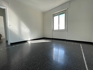 Appartamento in Affitto a Genova, zona PrÃ, 450€, 75 m²