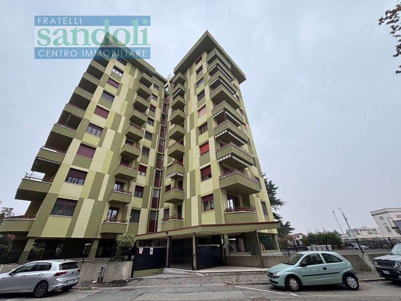 Quadrilocale in Vendita a Vercelli, 140'000€, 130 m²