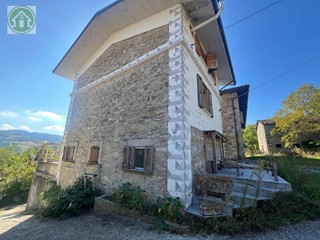 Casa Indipendente in Vendita a Pavullo nel Frignano, 85'000€, 120 m²