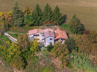 Casa Semi Indipendente in Vendita a Felino, 749'000€, 185 m²