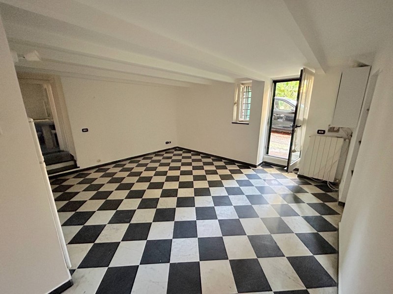 Appartamento in Affitto a Genova, 1'100€, 65 m²