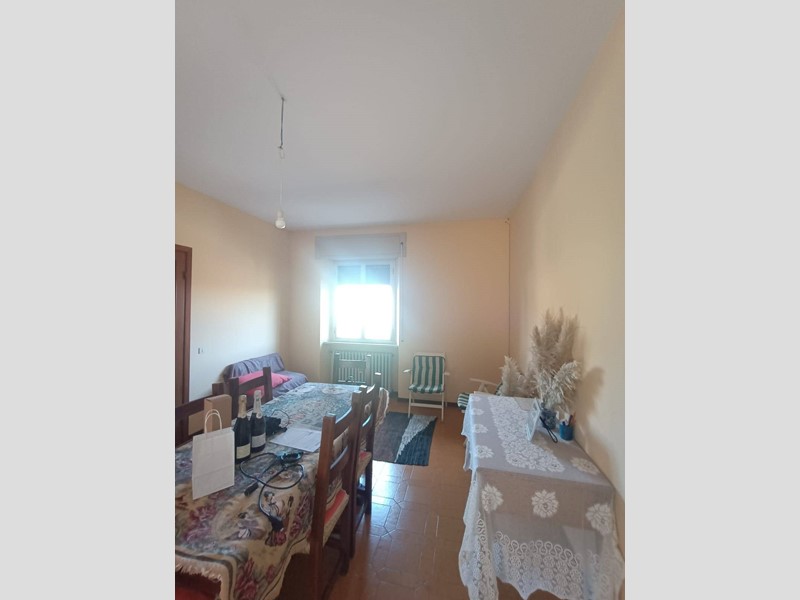 Quadrilocale in Affitto a Fano, 600€, 120 m²