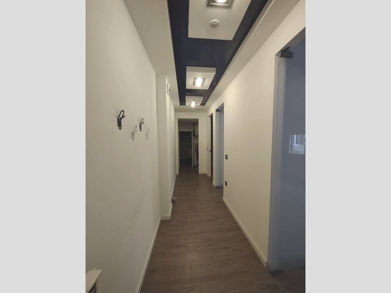 Appartamento in Affitto a Fano, 700€, 120 m²