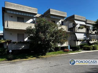 Trilocale in Vendita a Grumello del Monte, 135'000€, 90 m²