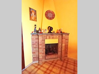 Appartamento in Vendita a Crespina Lorenzana, 50'000€, 60 m²