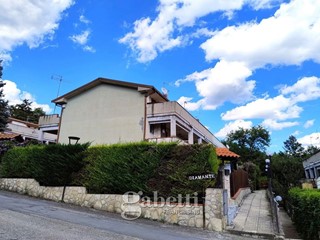 Bilocale in Vendita a Vinchiaturo, 25'000€, 41 m², arredato