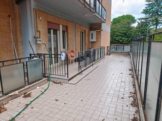 Bilocale in Vendita a Avellino, 100'000&euro;, 116 m²