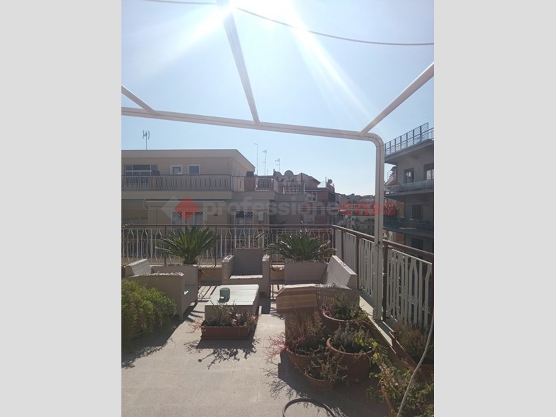 Trilocale in Affitto a Roma, 1'800€, 85 m²