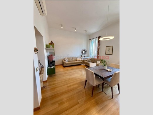 Trilocale in Vendita a Bari, 210'000€, 85 m²