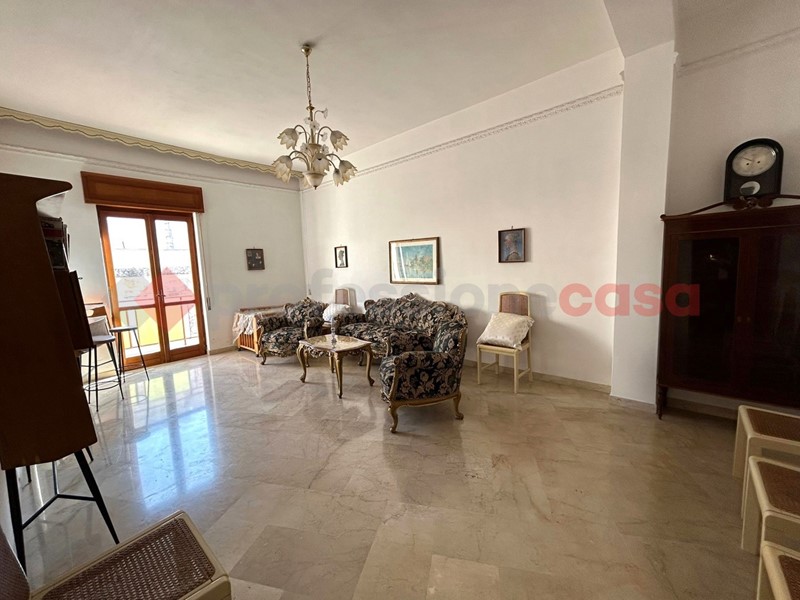 Quadrilocale in Vendita a Pulsano, 79'000€, 97 m²