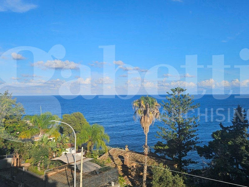 Trilocale in Vendita a Santa Flavia, 285'000€, 96 m², arredato