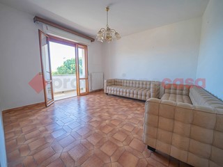 Trilocale in Vendita a Cecina, 182'000€, 82 m²