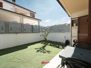 Trilocale in Vendita a Montenero di Bisaccia, 170'000€, 60 m², arredato