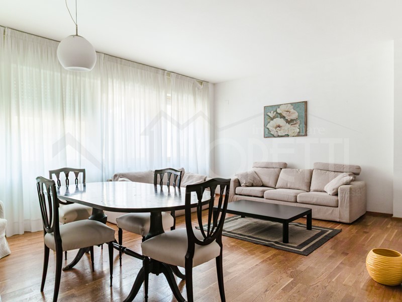 Quadrilocale in Affitto a Livorno, zona ACCADEMIA, TERRAZZA MASCAGNI, GOITO, MONTEBELLO, FABBRICOTTI, 800€, 119 m², arredato