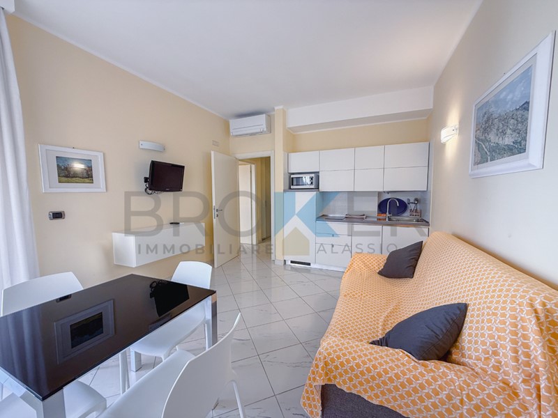 Bilocale in Vendita a Alassio, 420'000€, 50 m², arredato