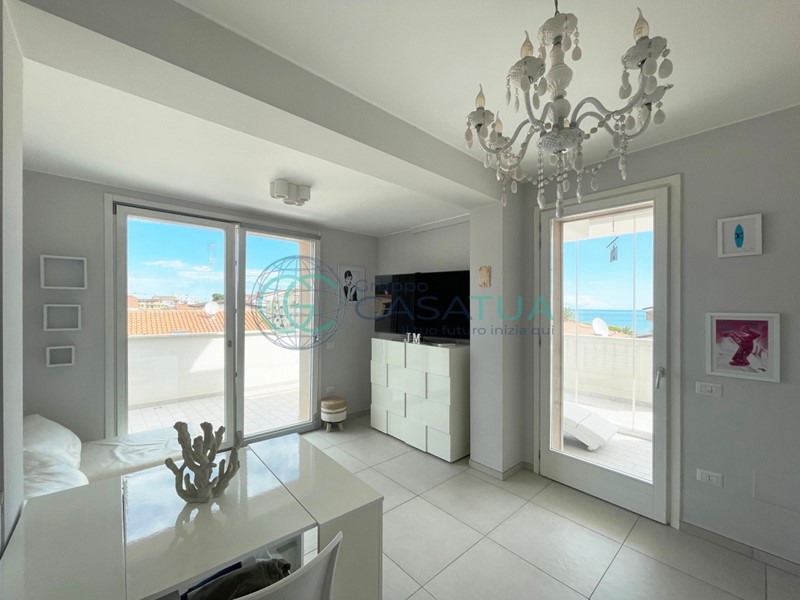 Appartamento in Vendita a Tortoreto, 298'000€, 70 m²