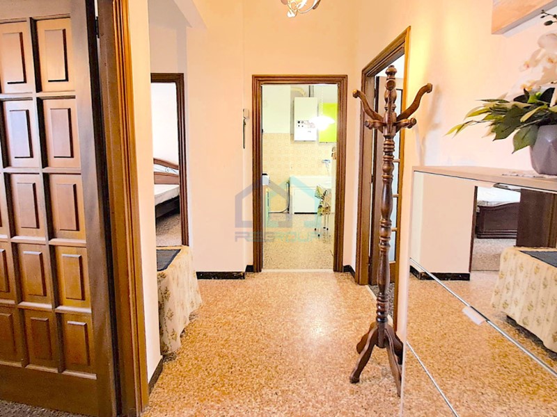 Appartamento in Vendita a Cairo Montenotte, 79'000€, 94 m²