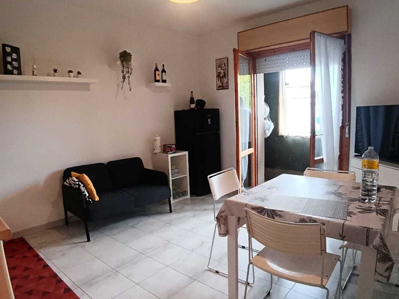 Bilocale in Vendita a Luni, zona Luni Mare, 90'000€, 47 m²