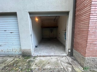 Box in Affitto a Bologna, zona Ovest, 180&euro;, 16 m²
