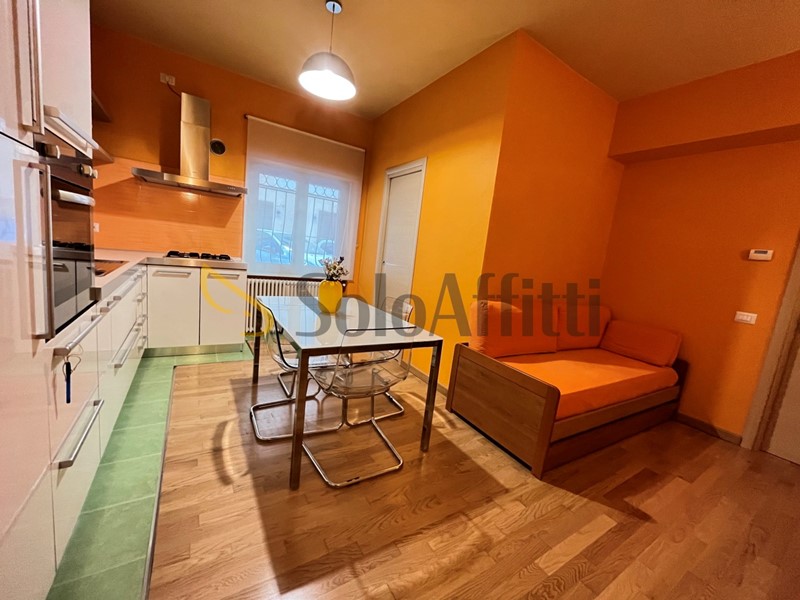 Trilocale in Affitto a Potenza, 600€, 70 m², arredato