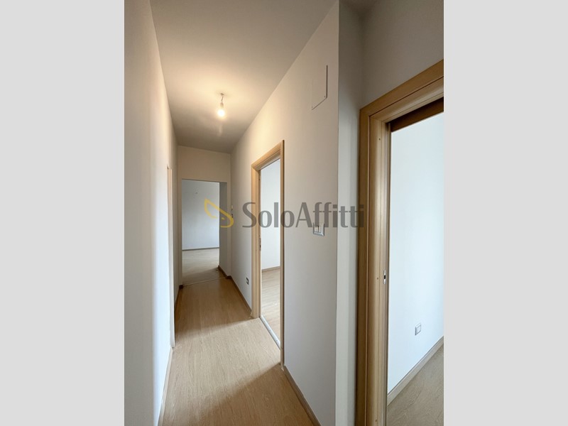 Trilocale in Affitto a Potenza, 550€, 90 m²