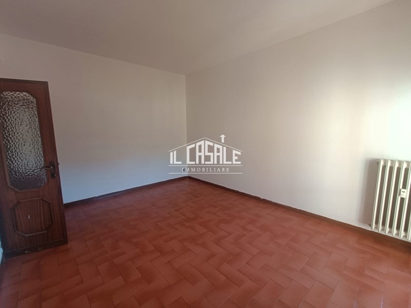 Appartamento in Vendita a Dicomano, 140'000€, 105 m²