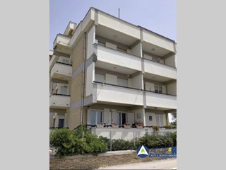 Quadrilocale in Vendita a Latina, 93'800€, 63 m²