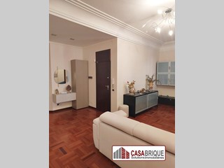 Appartamento in Vendita a Palermo, 310'000€, 145 m²