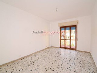 Quadrilocale in Vendita a Gaeta, 248'000€, 92 m²