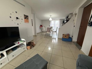 Trilocale in Affitto a Marcianise, 450€, 80 m²