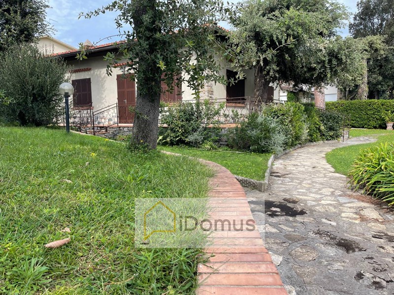 Villa in Affitto a Pisa, 1'500€, 130 m²