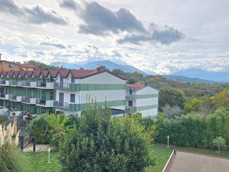 Quadrilocale in Vendita a Manocalzati, 65'000&euro;, 120 m²