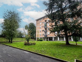 Quadrilocale in Vendita a Milano, 270'000€, 110 m²