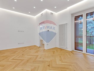 Bilocale in Vendita a Milano, 386'000€, 53 m²