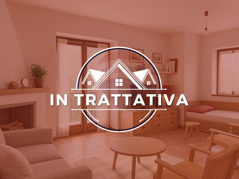 Casa Semi Indipendente in Vendita a Cunardo, 69'000&euro;, 116 m²
