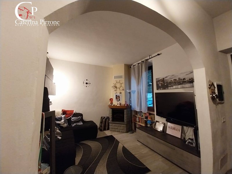 Casa Indipendente in Vendita a Borgo San Lorenzo, 280'000€, 121 m²