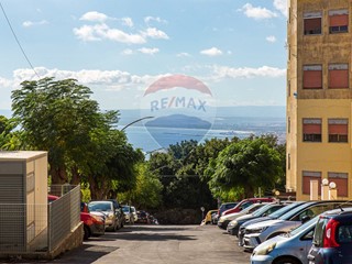 Appartamento in Vendita a Valverde, 99'000€, 122 m²