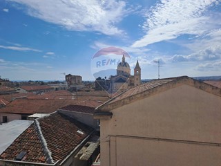 Appartamento in Vendita a Mascali, 850'000€, 650 m²