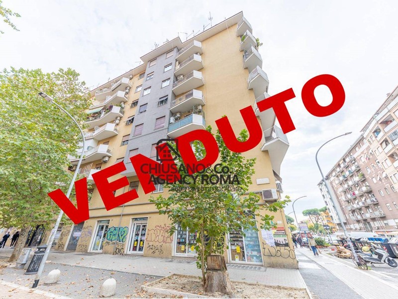 Trilocale in Vendita a Roma, 269'000&euro;, 72 m²