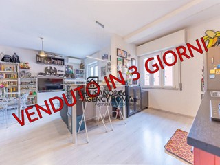 Trilocale in Vendita a Roma, 269'000&euro;, 72 m²