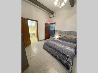 Magazzino in Vendita a Roma, 165'000€, 97 m²